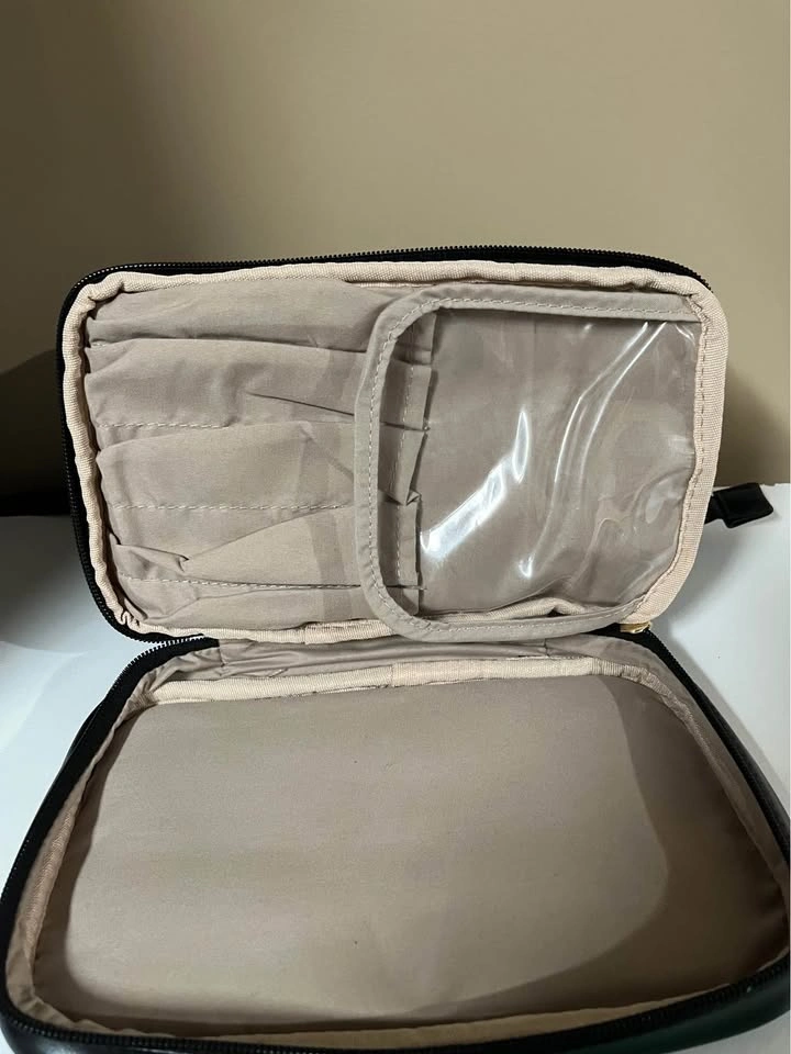 Black Toiletry Bag Travel Organizer - photo 3