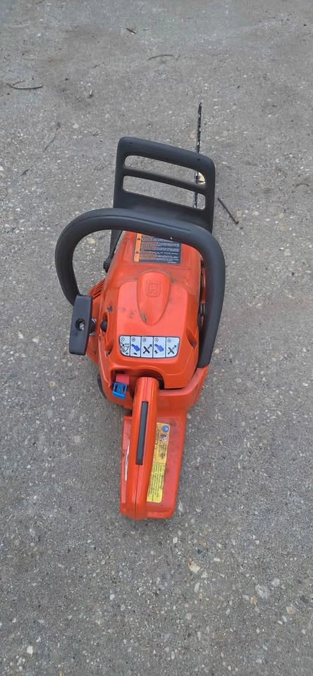 Husqvarna 235 X-Torq Chainsaw - photo 5