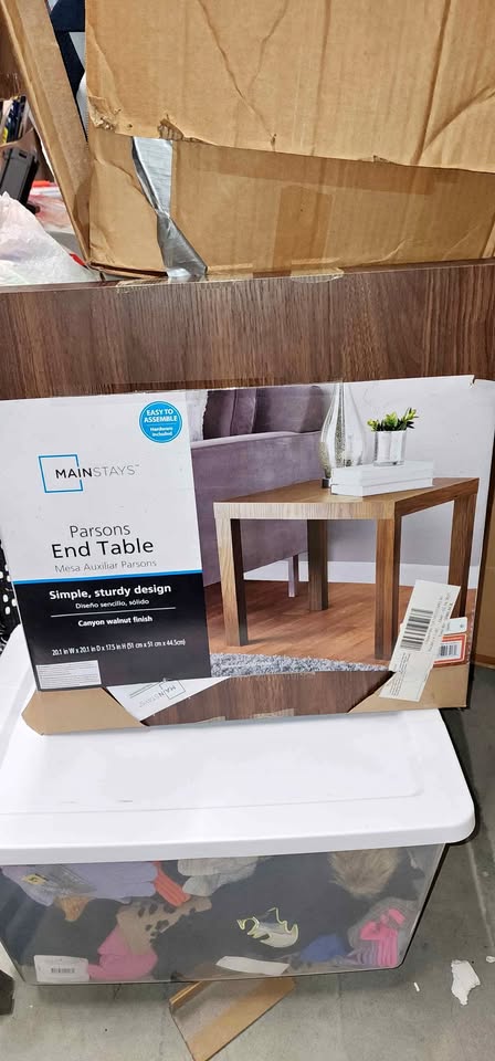 END TABLE OR SIDE TABLE