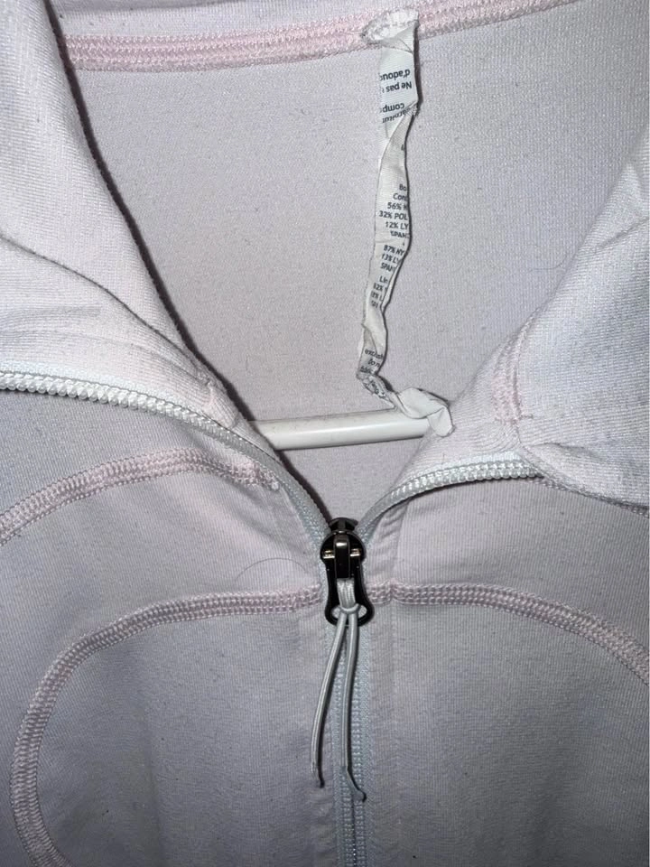 Lululemon Define Jacket - Light Pink (Size 4) - photo 3
