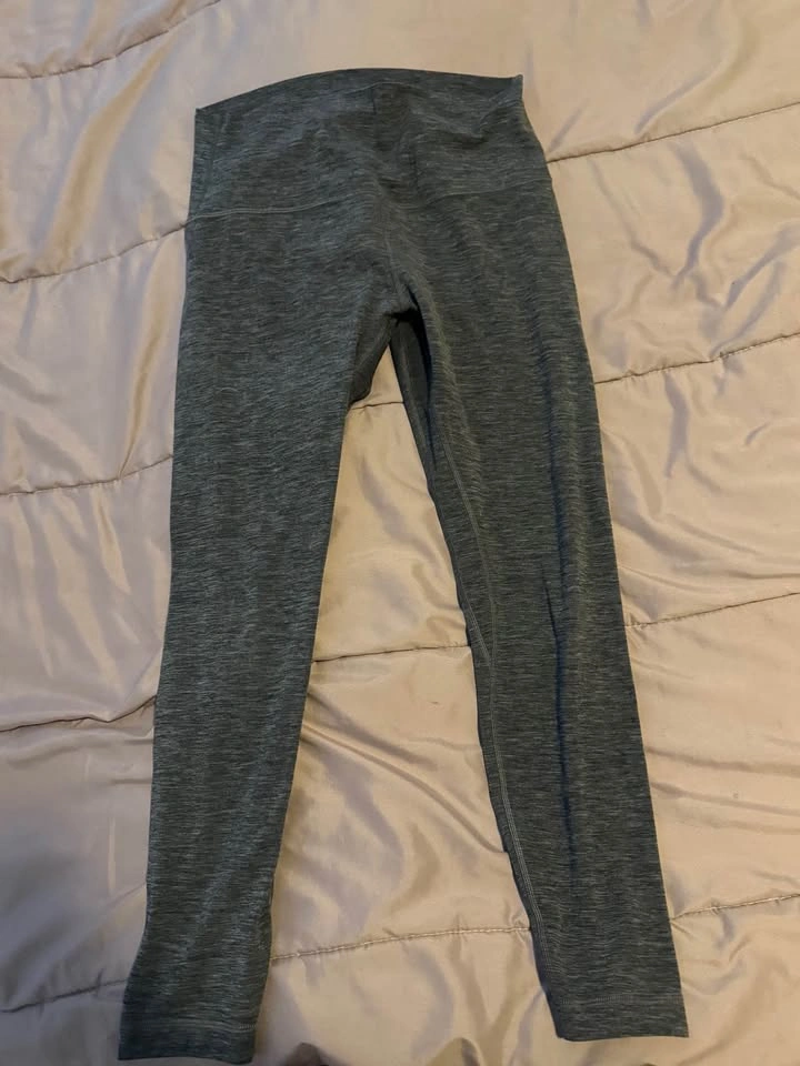 Lululemon Align Leggings 25” – Heather Grey - photo 2
