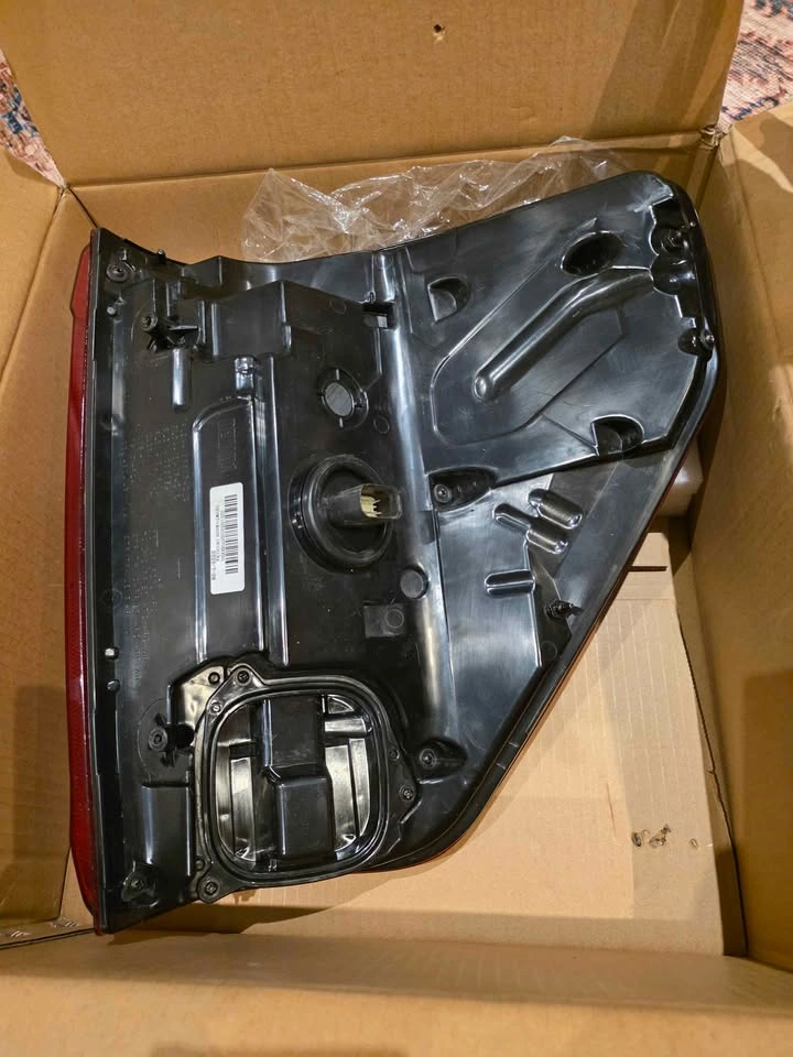 2024-2025 Ford F-150 LED Tail Light (Left Driver Side) - NEW - photo 4