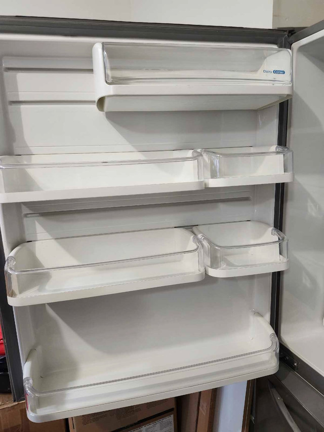 LG Bottom Freezer Fridge - photo 3