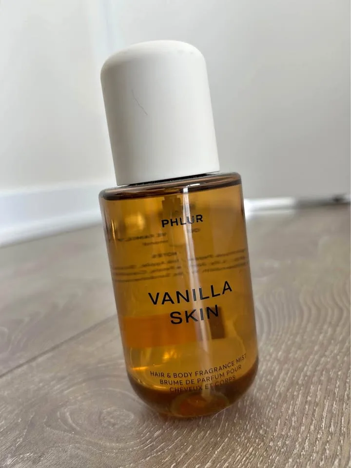 Phlur vanilla skin body and hair mist thumbnail