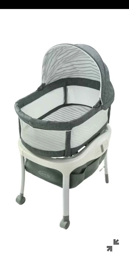 Graco Sense2Snooze Smart Bassinet - Excellent Condition - photo 2