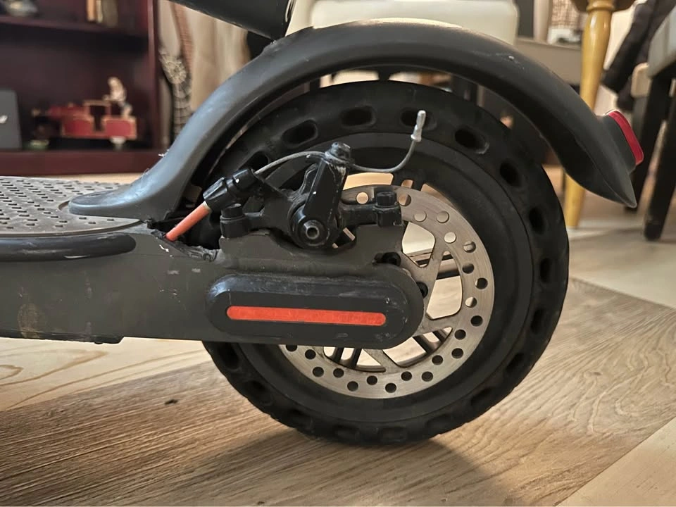 Daymak e-scooter - photo 3