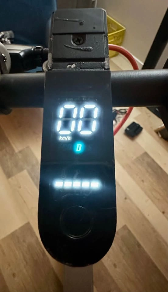 Daymak e-scooter - photo 5