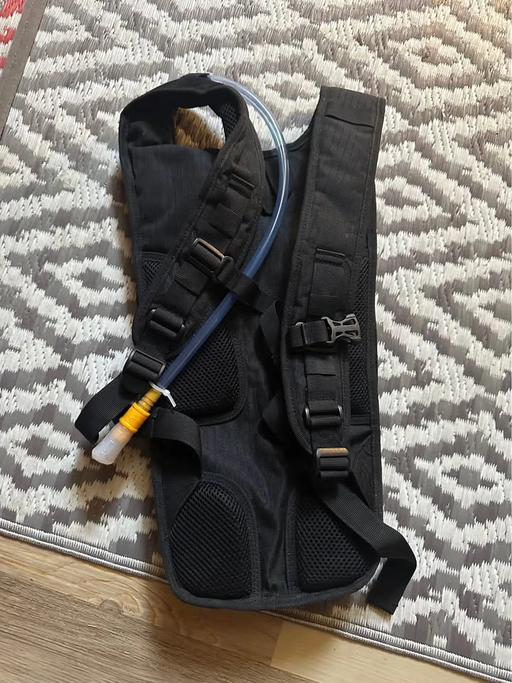 Hydration Backpack - photo 2