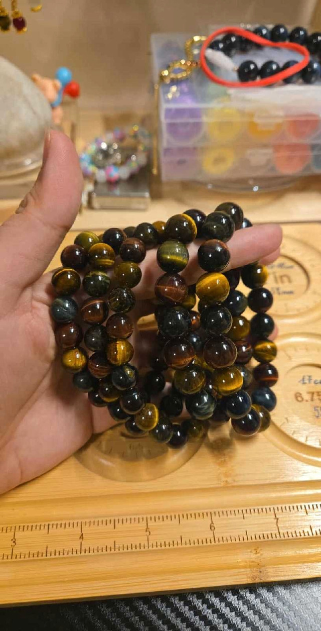 Natural Multicoloured Tiger's Eye Beaded Bracelets - photo 2