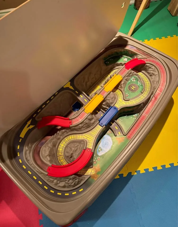 Step2 Deluxe Canyon Road Train & Track Table image indicator(4)