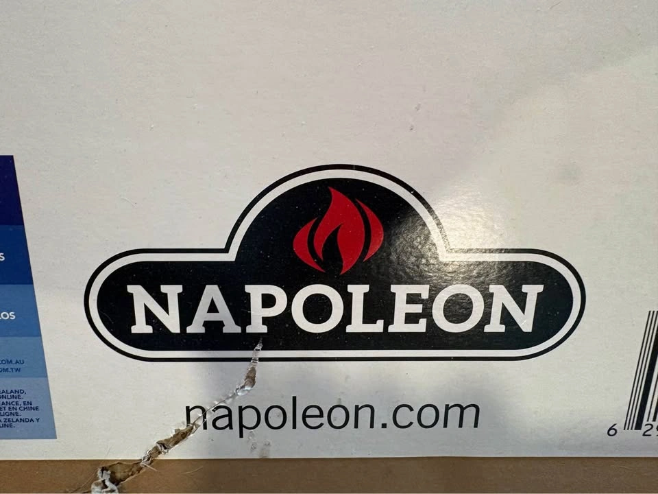 Wall mount fireplace BNIB - photo 2