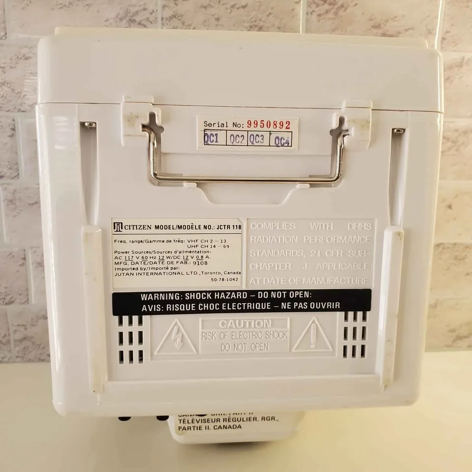 Citizen Mini Retro CRT B&W Television image indicator(5)