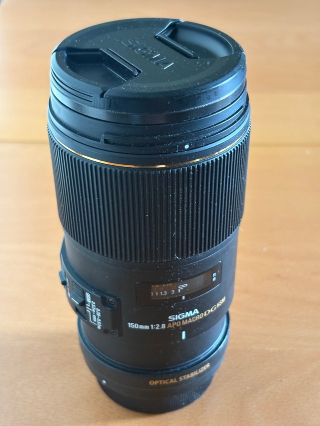 SIGMA 150mm f/2.8 Macro Lens (for Canon D/SLRs) - photo 2
