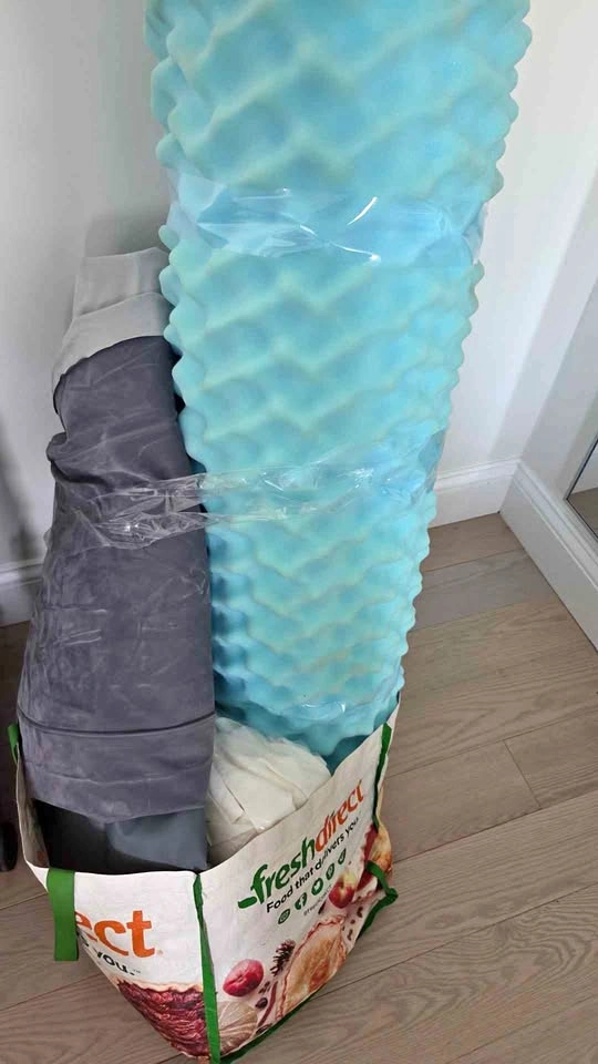 Twin Size Air Mattress Bundle
