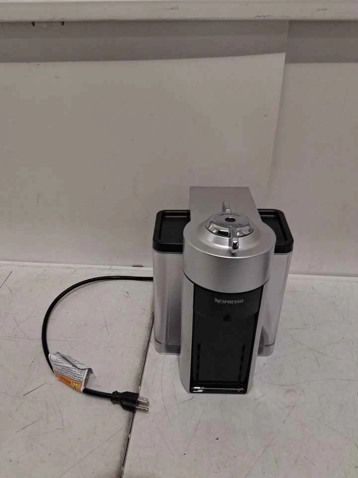 Nespresso DeLonghi Vertuo Coffee Machine - photo 2
