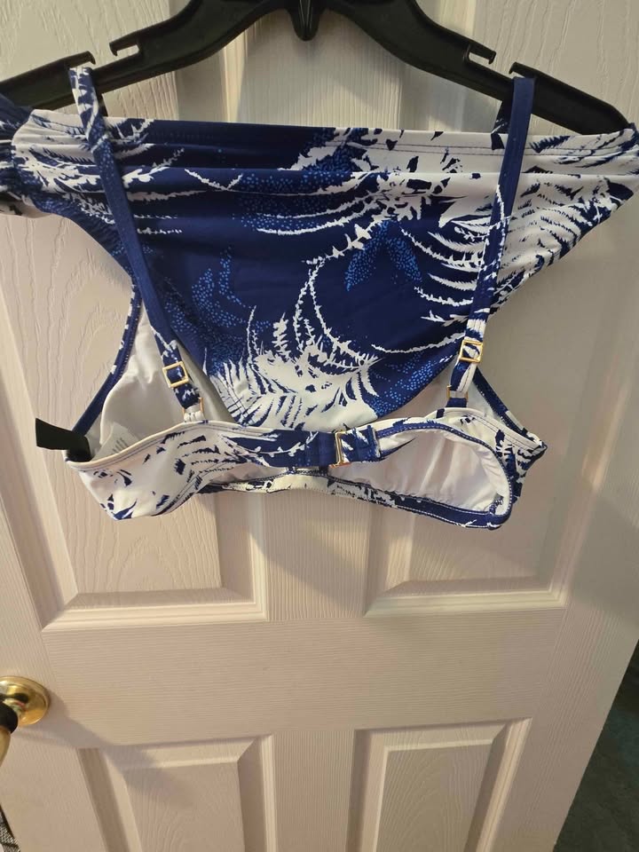 Bikini 👙 small - photo 3