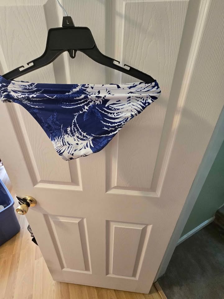 Bikini 👙 small - photo 5
