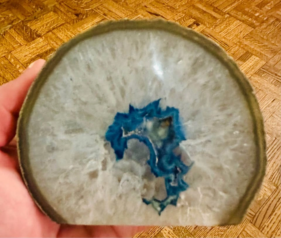 Polished Agate Geode Half/Slice - Gray Chalcedony, Blue Center - photo 2