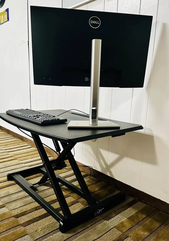 Standing Desk Workstation Bundle – Seville Classics AirLIFT Pro - photo 2