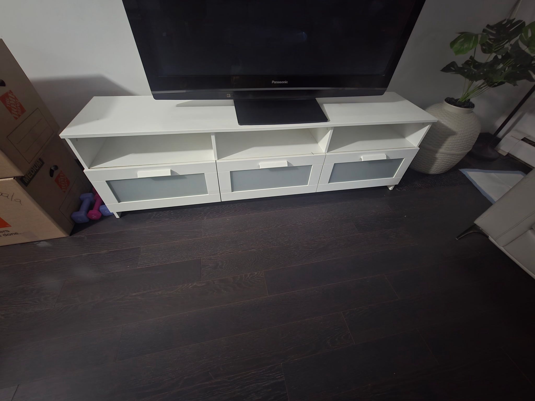 TV Stand from IKEA - photo 2