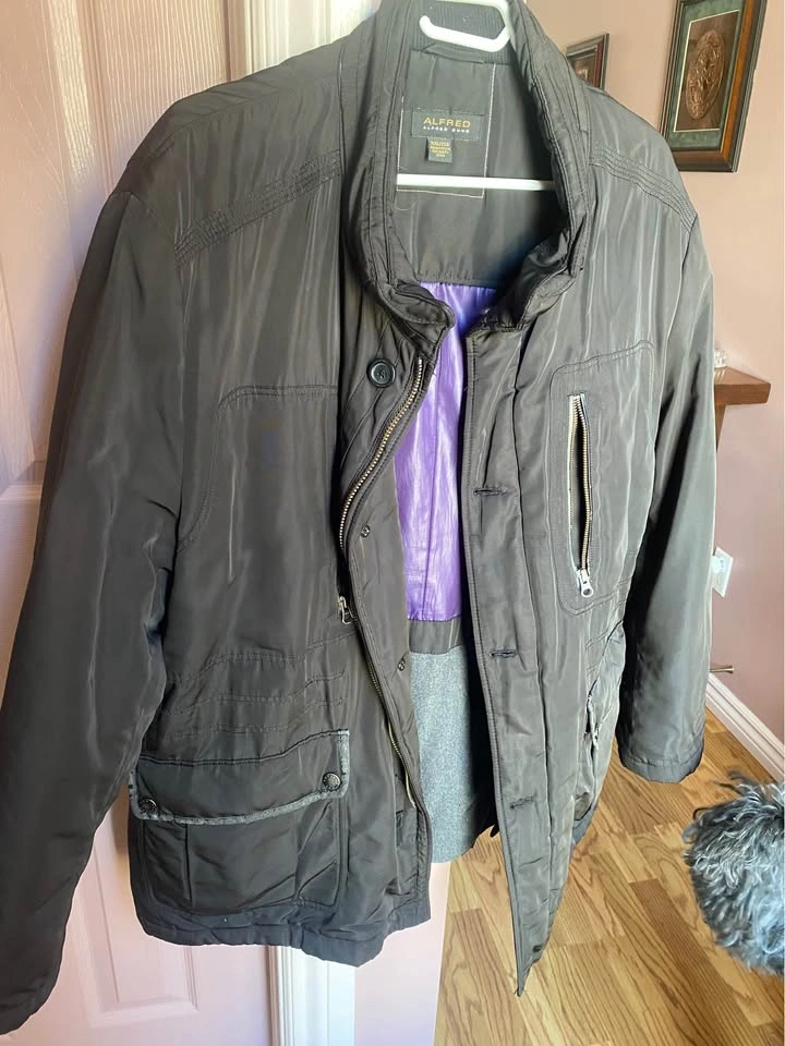 Man’s winter coat by Alfred Sung - photo 3