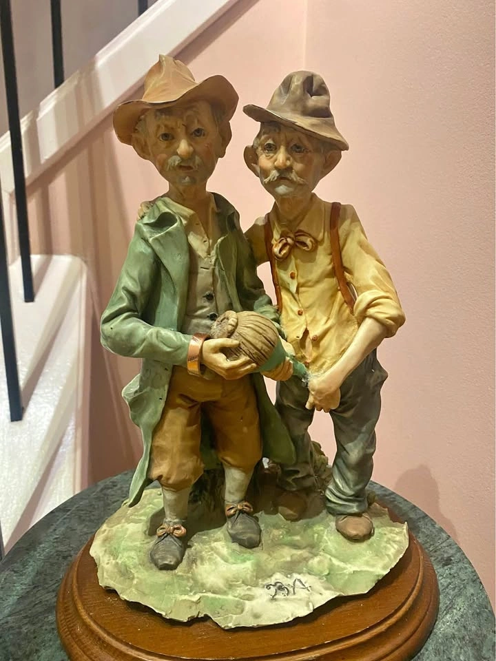 Porcelain Italian Figurine