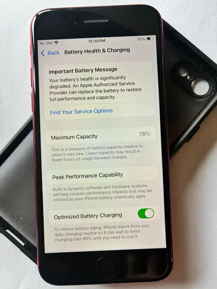 iPhone SE 2nd Gen - 64GB - photo 5