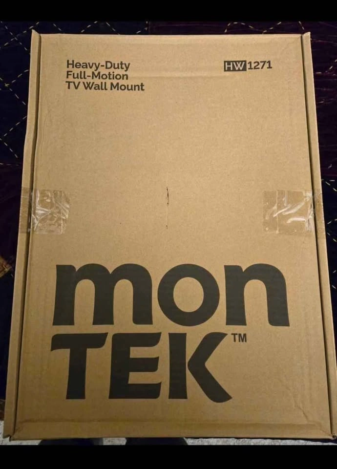 New MONTEK Full Motion TV Wall Mount - 37-90 inch TVs - photo 3