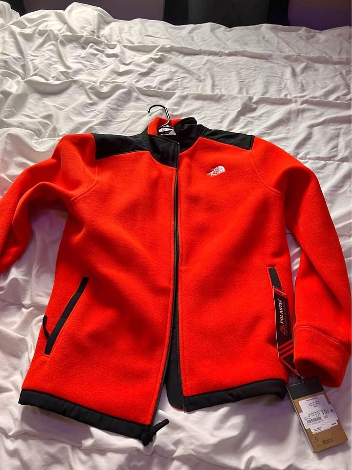 North Face New!!