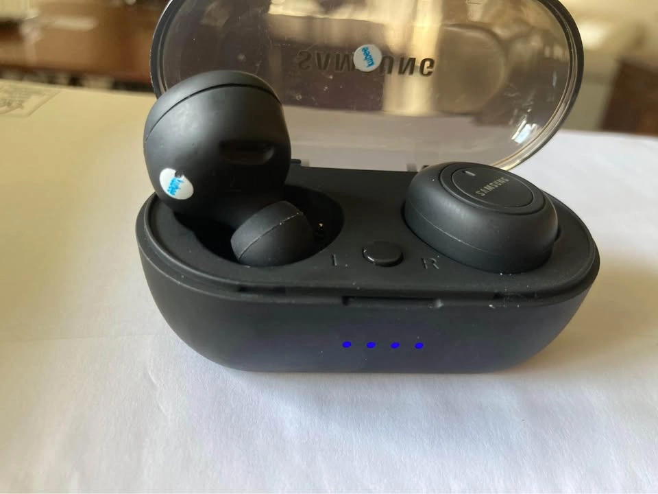 Samsung Buds - photo 3