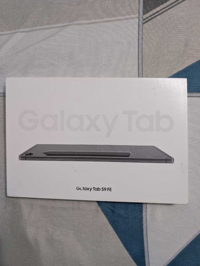 Samsung Galaxy Tab S9 FE + S Pen + Case (Like New) - photo 4