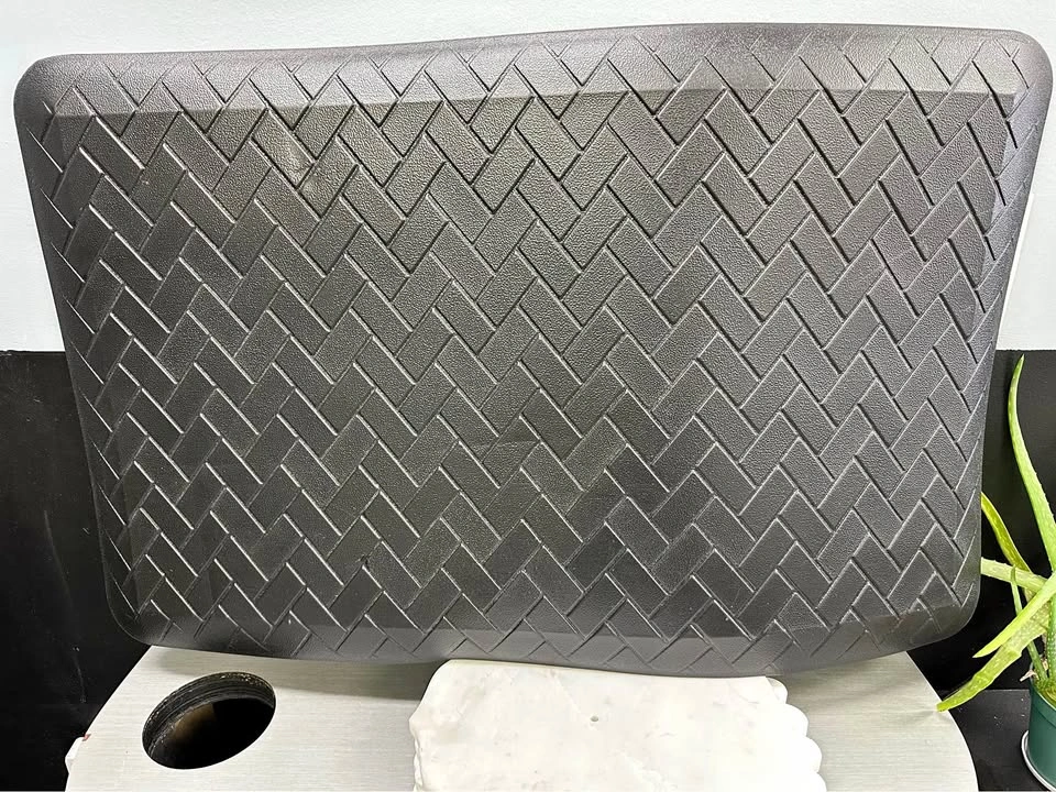 Black Herringbone Anti-Fatigue Mat