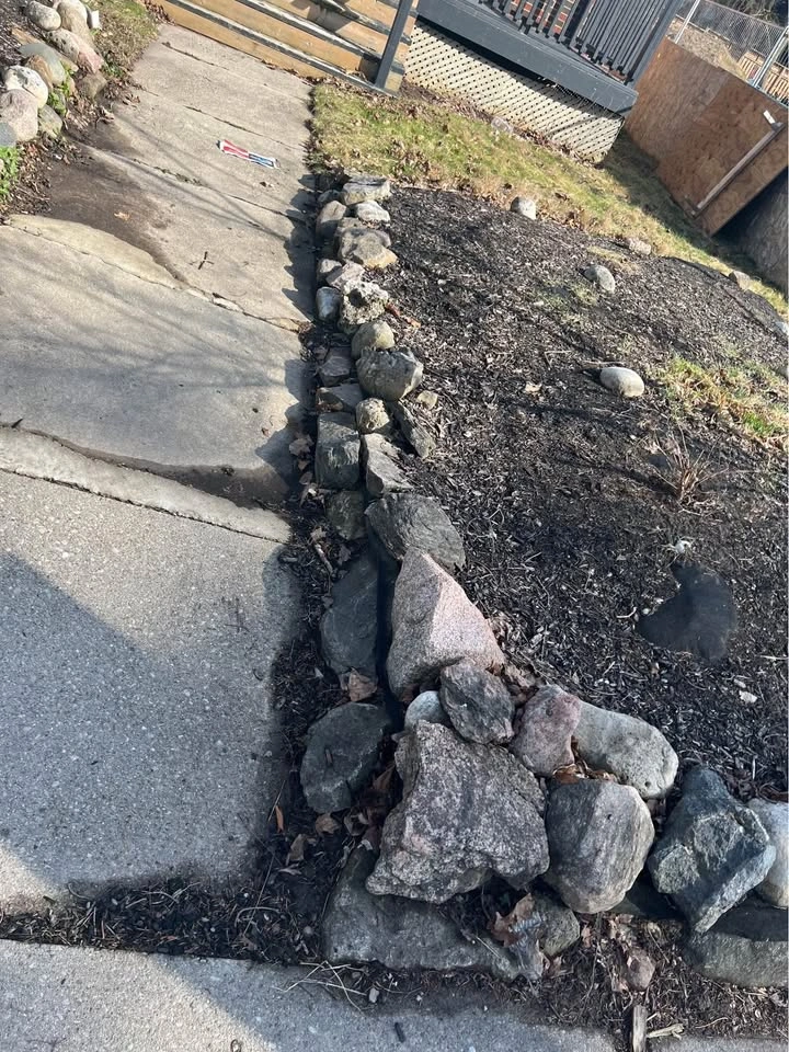 Landscaping stones - photo 3