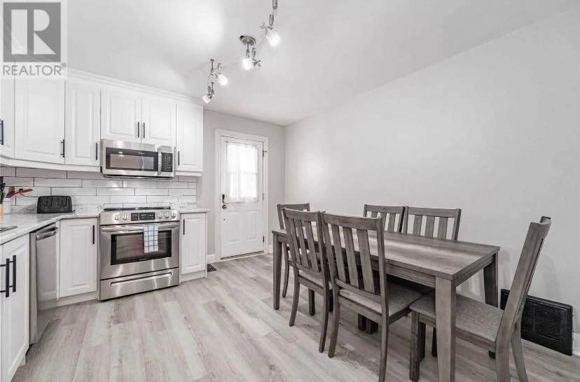 Rental opportunity in the heart of Uptown Waterloo! - photo 3
