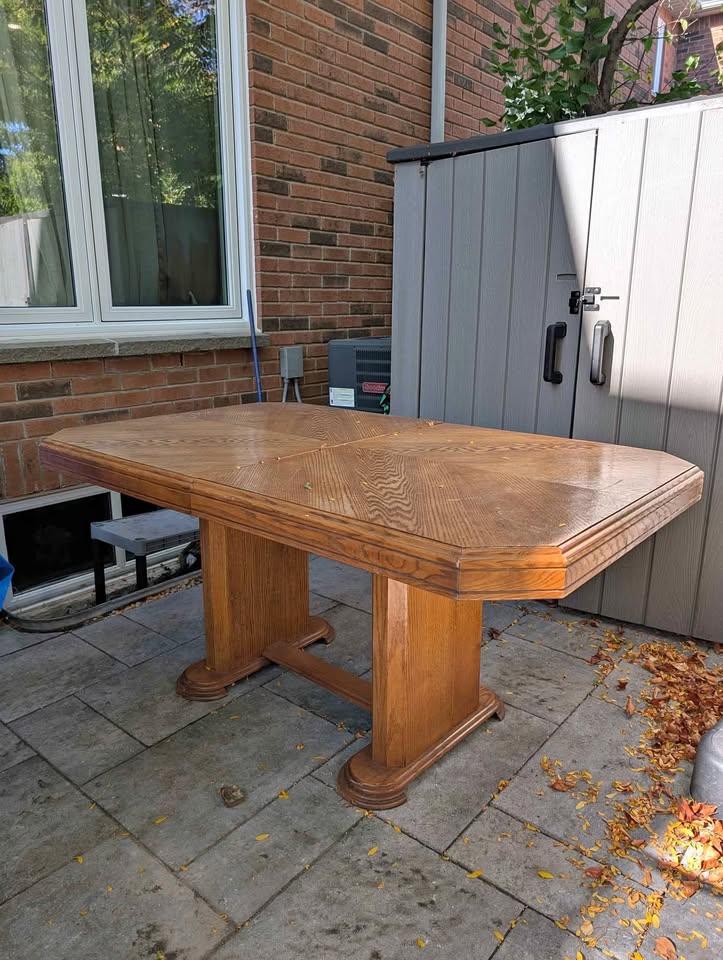 Solid Wood Extendable Dining Table – Must Go Today
