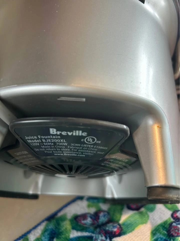 Breville Juicer Model BJE200XL - photo 2