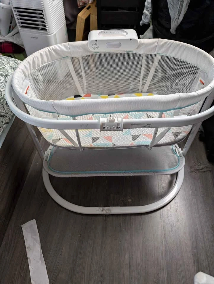 Fisher Price Baby Bassinet