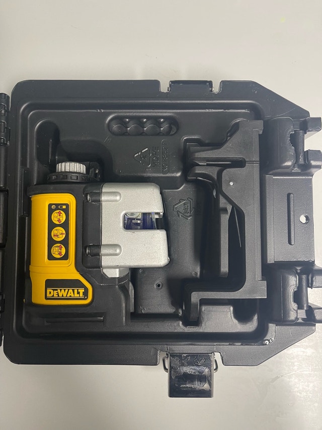 DEWALT Line Laser, Self-Leveling, Red, 3-Beam DW089 with Case - photo 2