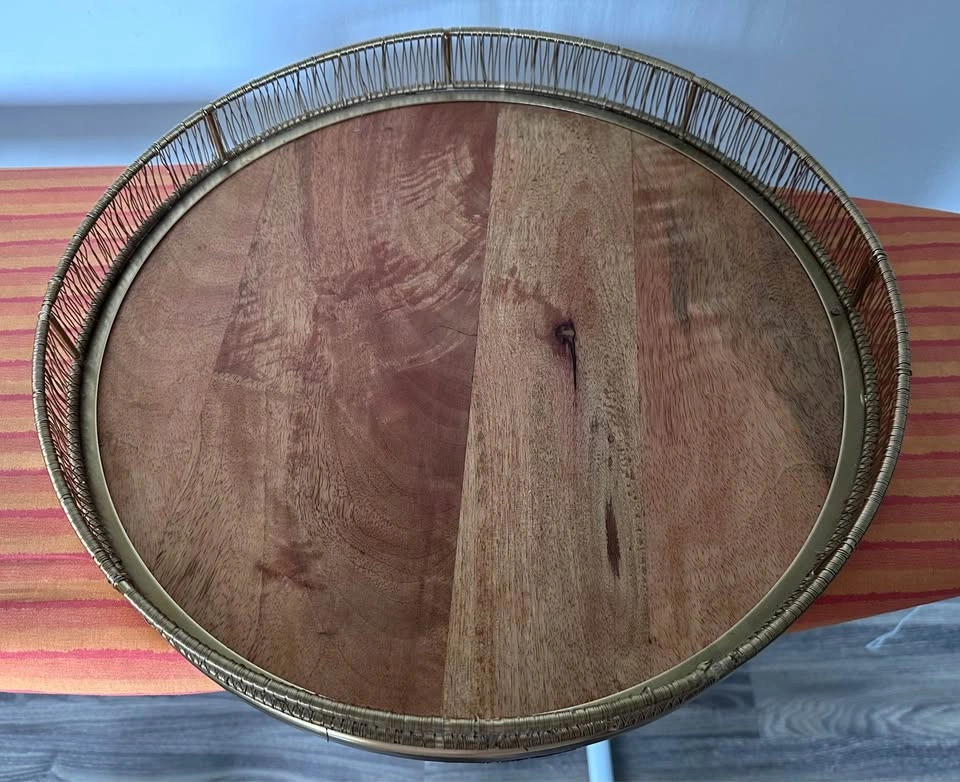 $25 | Decor tray - wooden base and metallic wire rim - photo 2