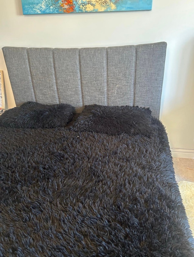 Queen Bed with Grey Upholstered Headboard - photo 2