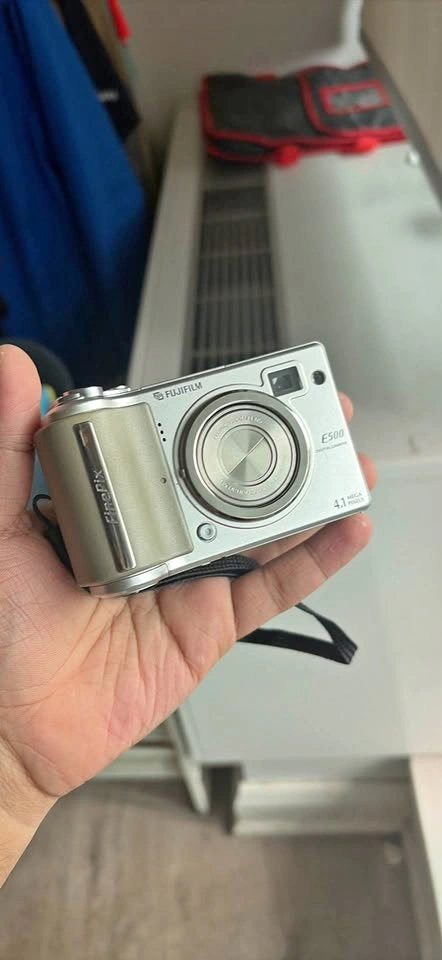 Fujifilm E500