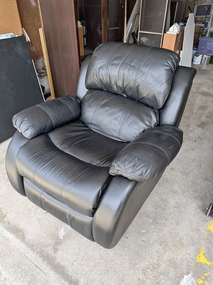 Black Leather Recliner Sofa Chair