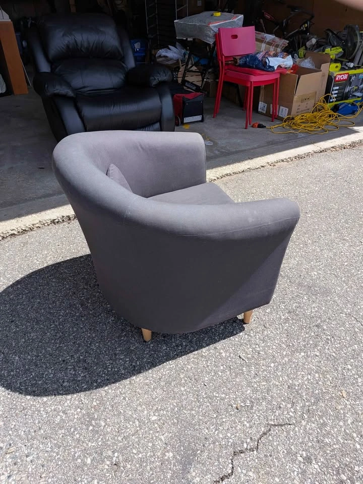 IKEA single seat sofa - photo 4