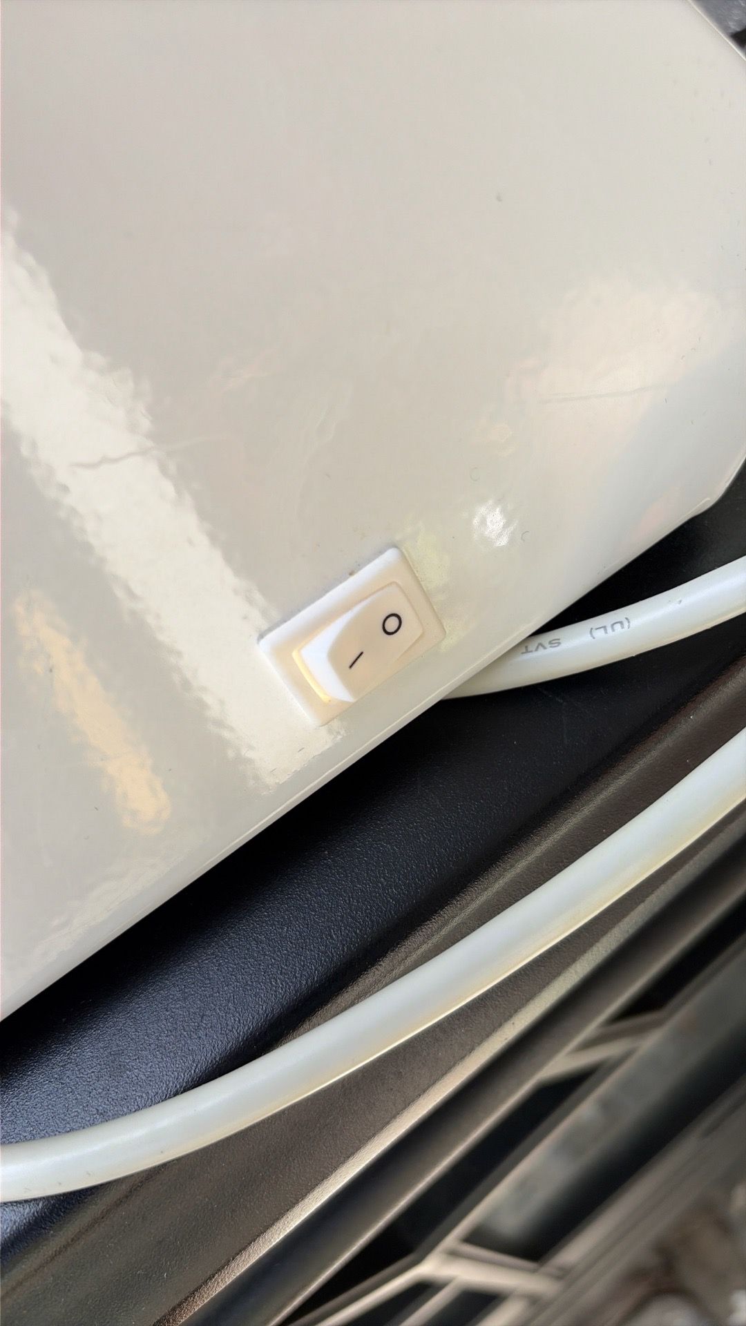 The Luxor Light Therapy Lamp - photo 2