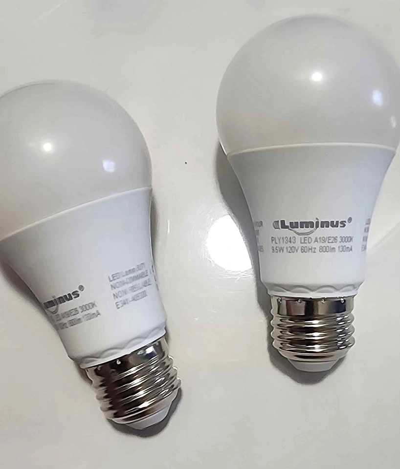 3 LED Light Bulbs (Philips + Luminus) Soft White