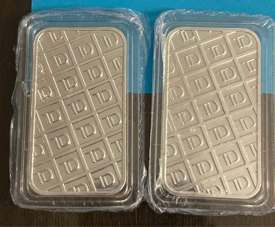 Td 1 oz silver bar sealed - photo 4