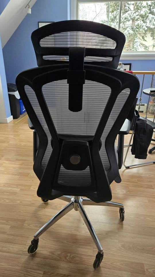 Ergonomic Office Chair - photo 2