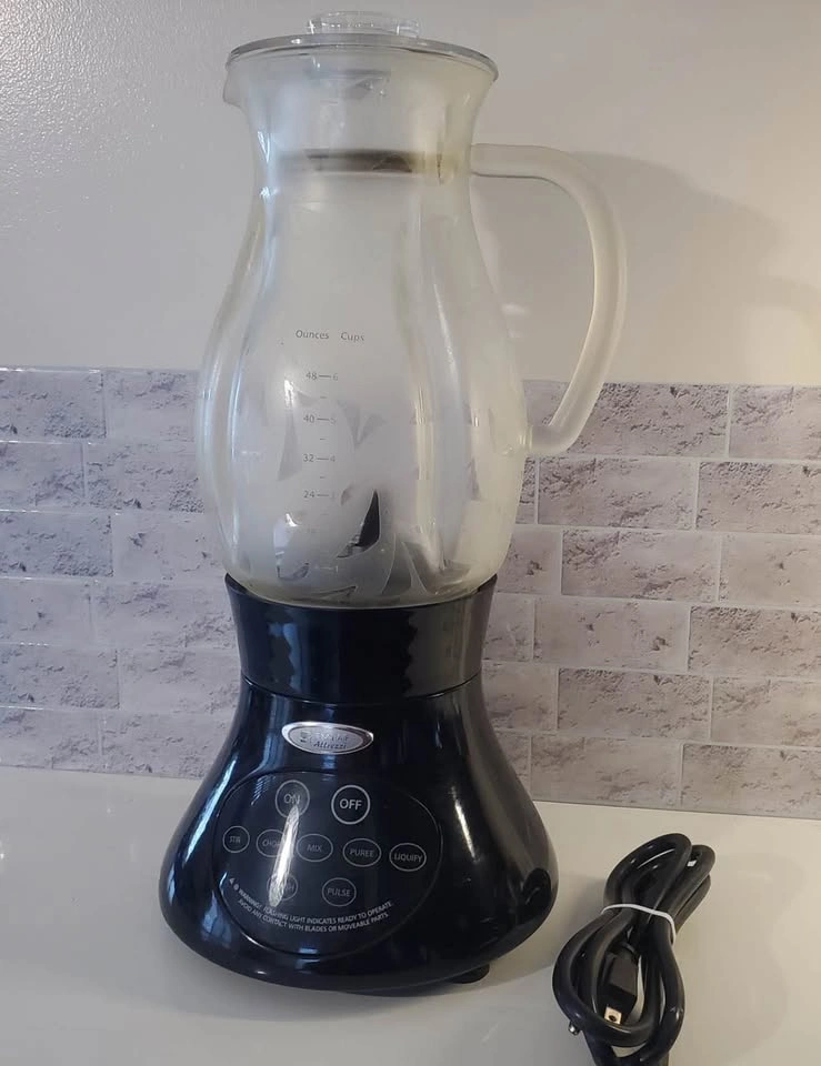 Jenn Air Attrezzi Blender Excellent condition and very powerful - photo 2