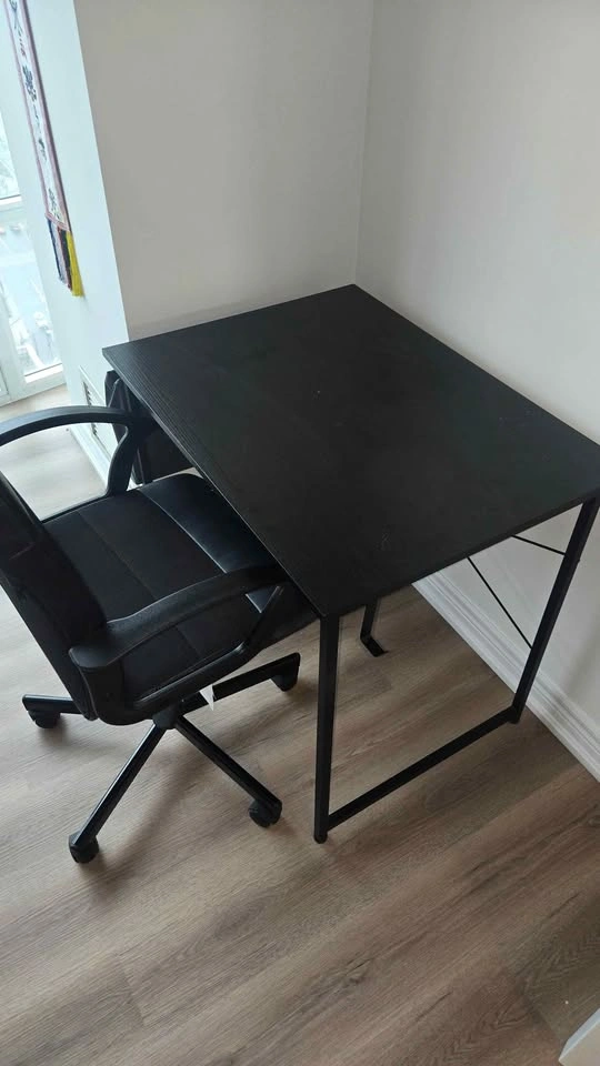Black Desk and Mesh Office Chair Set - photo 3