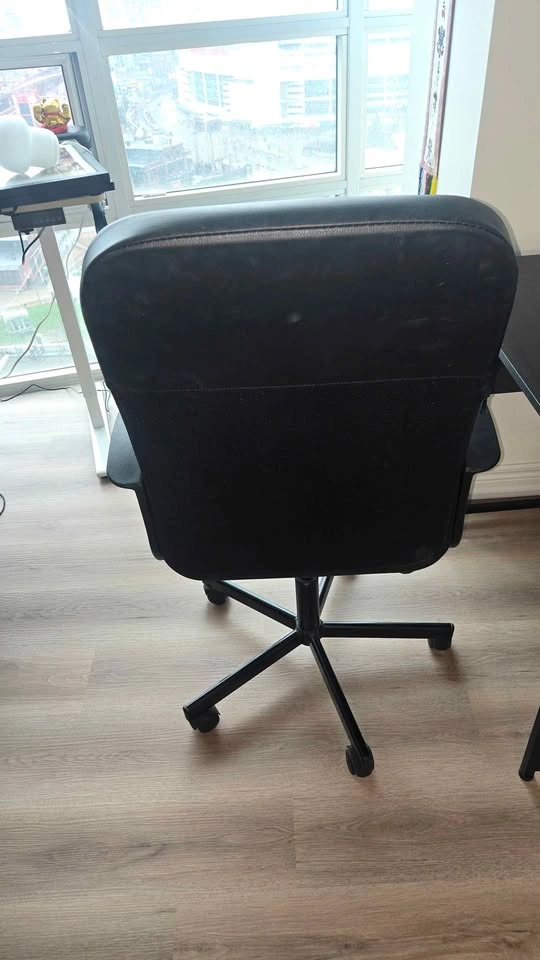 Black Desk and Mesh Office Chair Set - photo 5